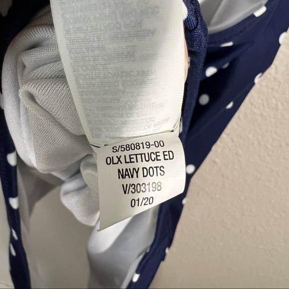 𝅺*Old Navy Halter One-Piece Navy Blue Bathing Suit w/ White Polka Dots - Size S - Picture 8 of 8